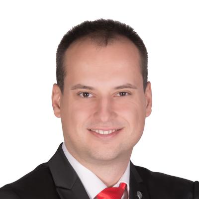  Dušan Benkovský